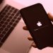 Apple iOS flaw